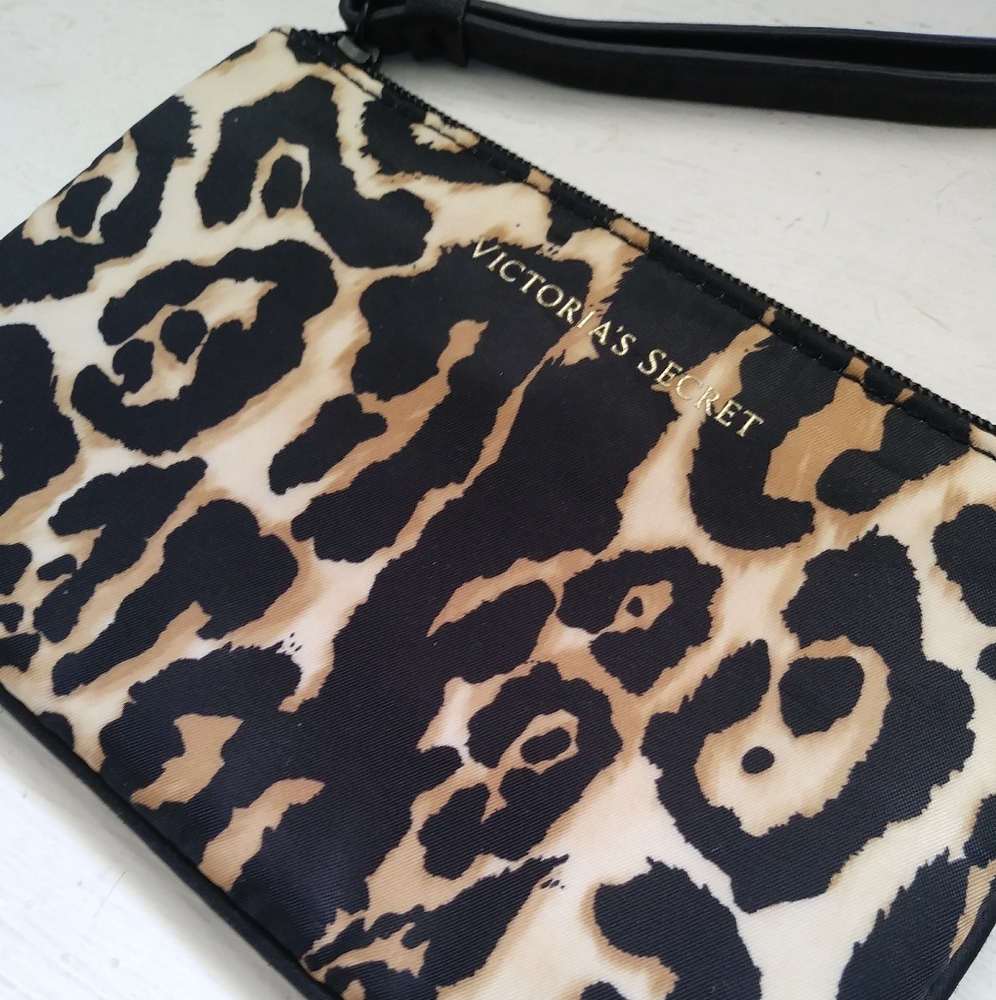 EUC Victoria's Secret Animal Print Small Wristlet